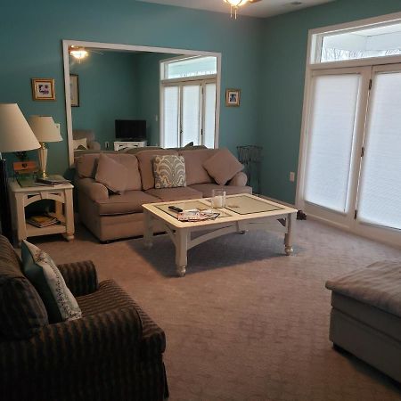 Blue Heron Inn - A Bed And Breakfast Llc Solomons Εξωτερικό φωτογραφία